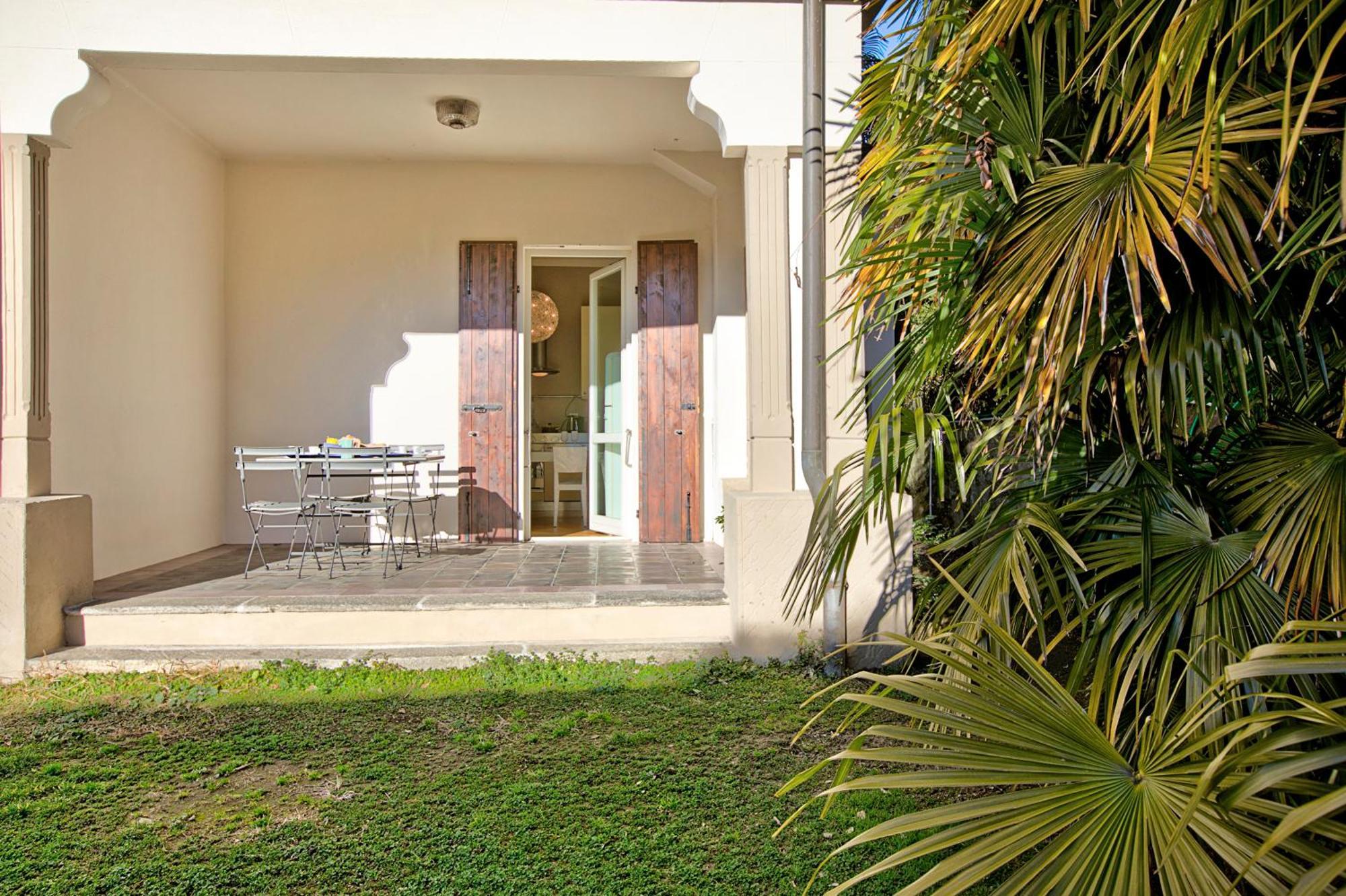 Villa Jejia- Pool And Garden Lesa Exterior foto